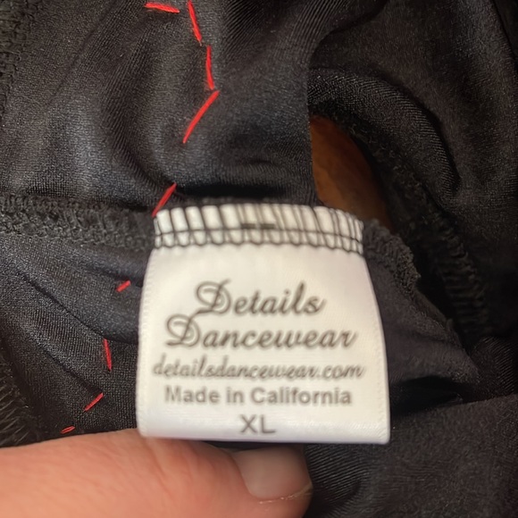 Details Dancewear custom black/red leotard size CXL. Never worn - Picture 5 of 9